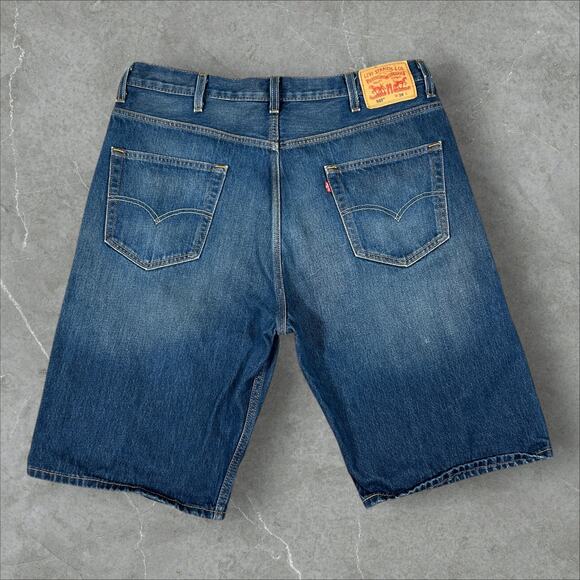 Levi's 569 Strauss Y2K Loose Baggy Size 38 Dark Wash Denim Jean Jorts Shorts - Picture 2 of 6
